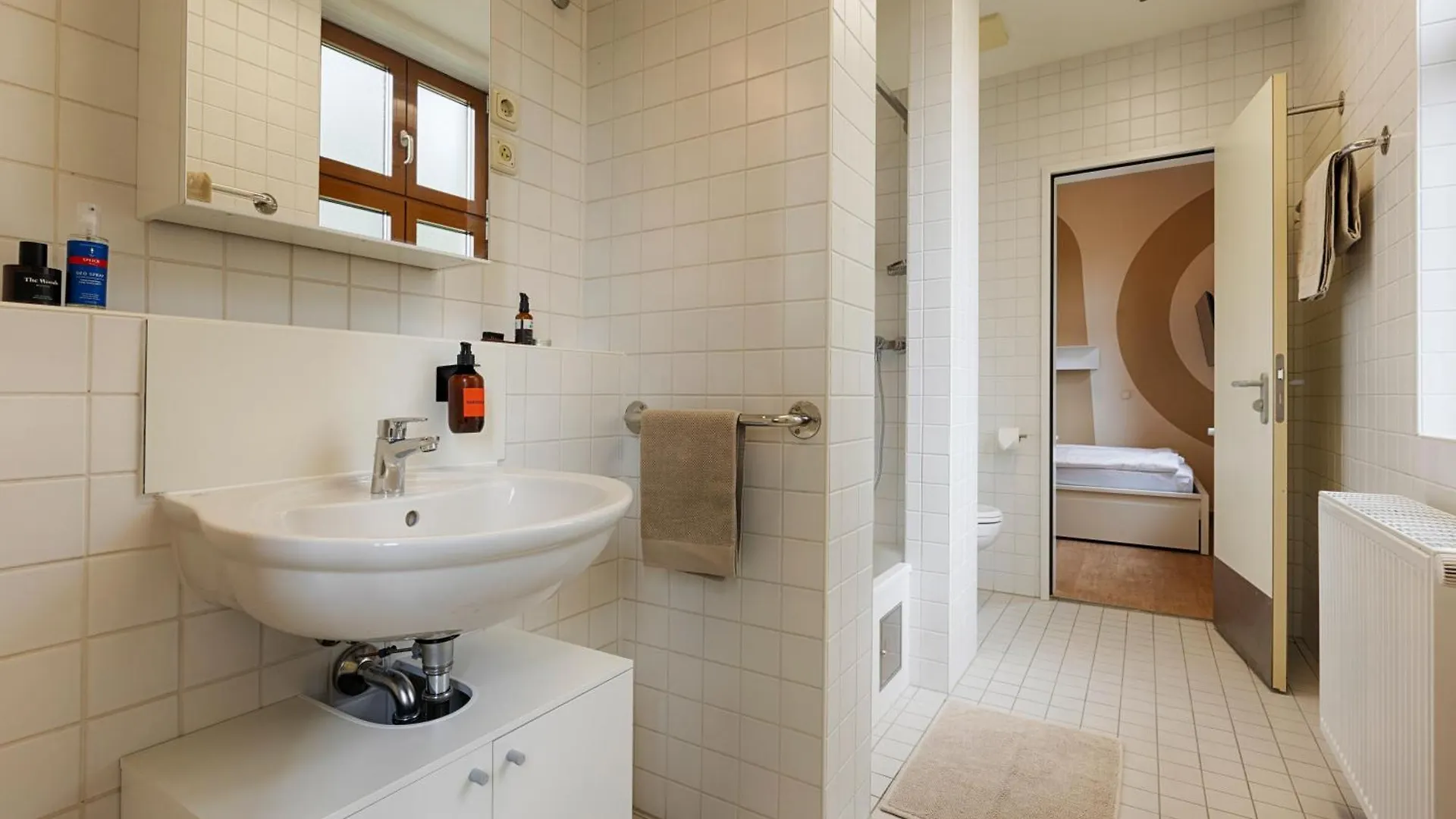 Aparthotel Mowo Connekt - Monteurwohnungen In Kitzingen
